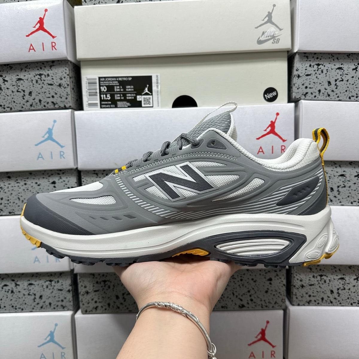 New Balance 410 'Gris Argent'
