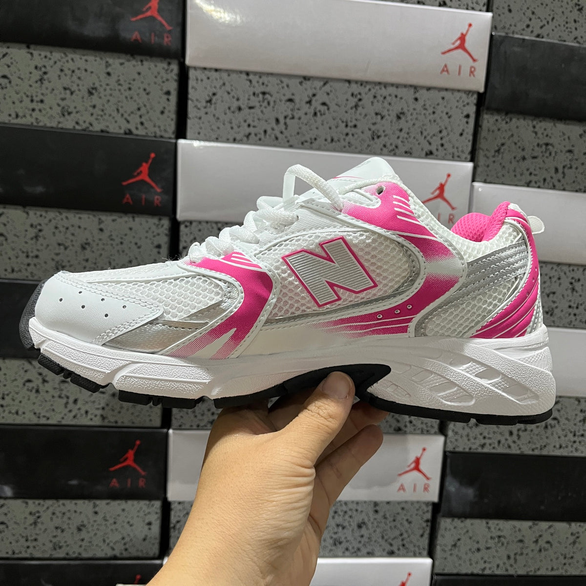 New Balance 530 'Blanc Rose Fuchsia'