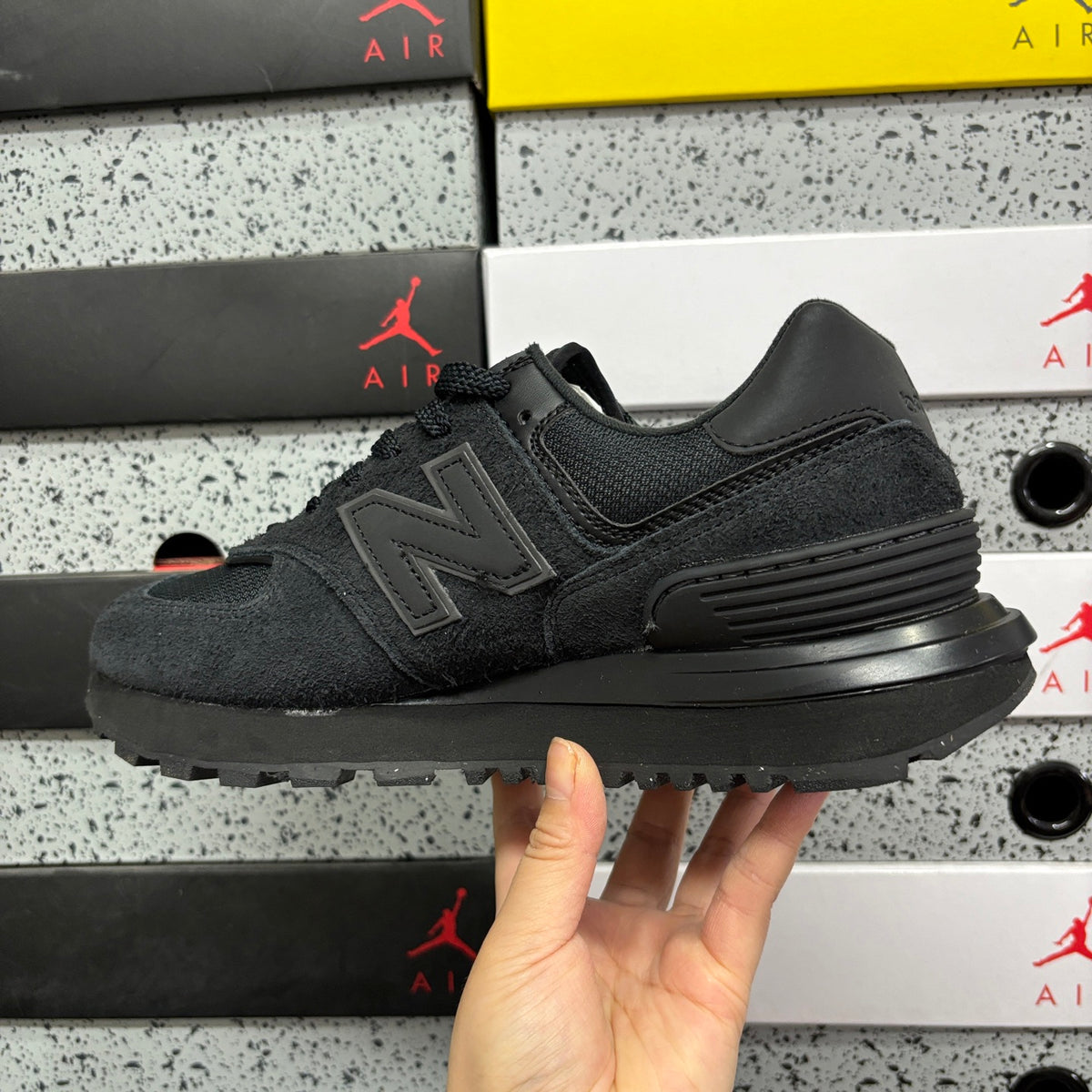 New Balance 574 'Noir Total'
