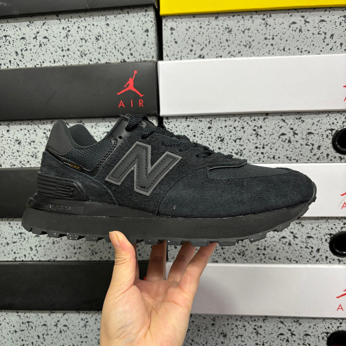 New Balance 574 'Noir Total'