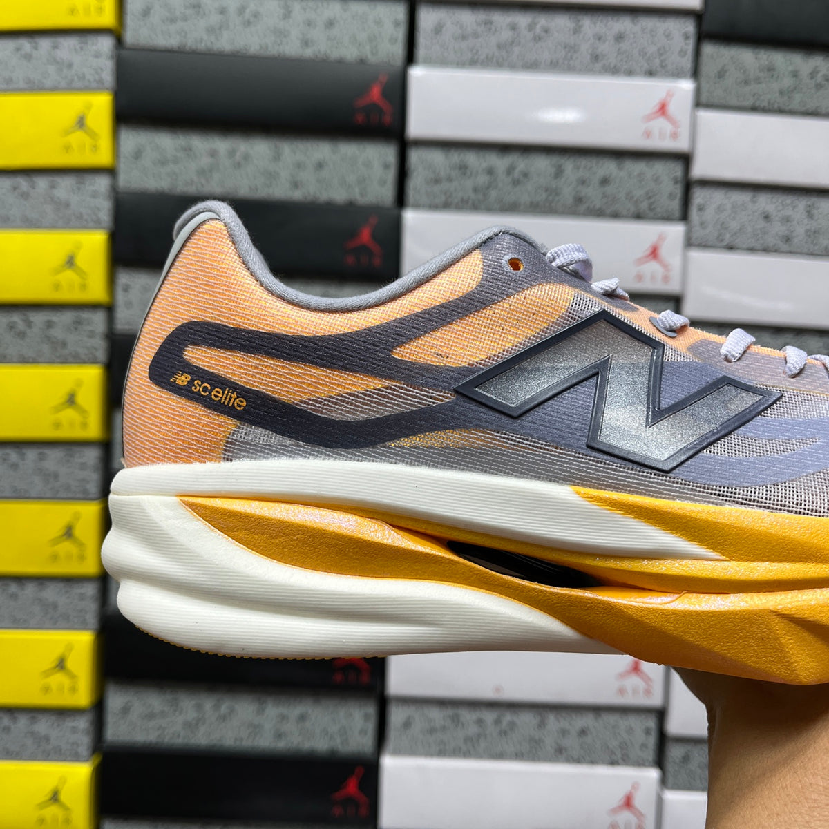 New Balance FuelCell 'Orange Lavande'