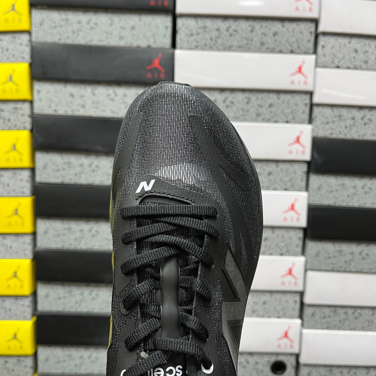 New Balance FuelCell 'Noir Blanc'