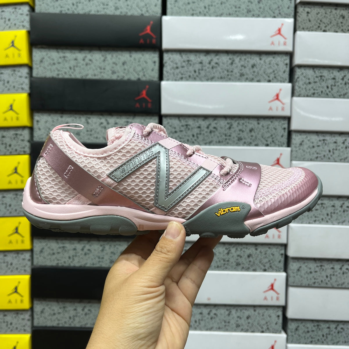 New Balance MT10 'Rose Pâle'