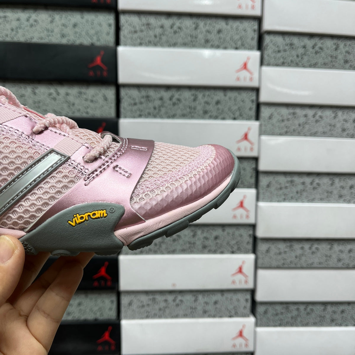New Balance MT10 'Rose Pâle'
