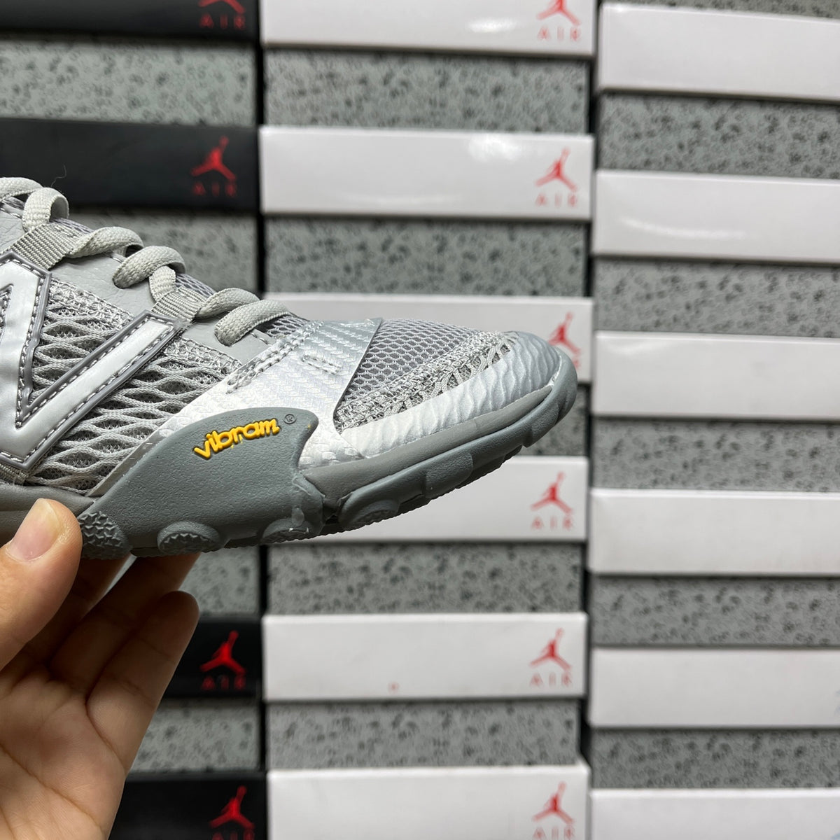 New Balance MT10 'Gris Clair'
