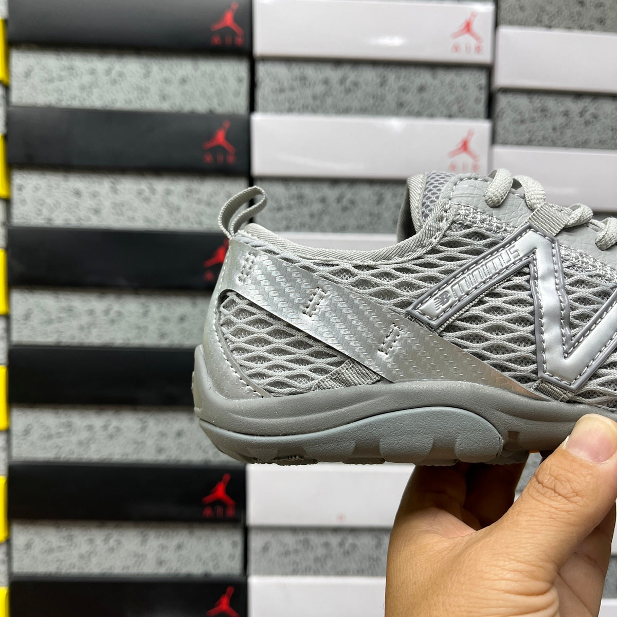 New Balance MT10 'Gris Clair'