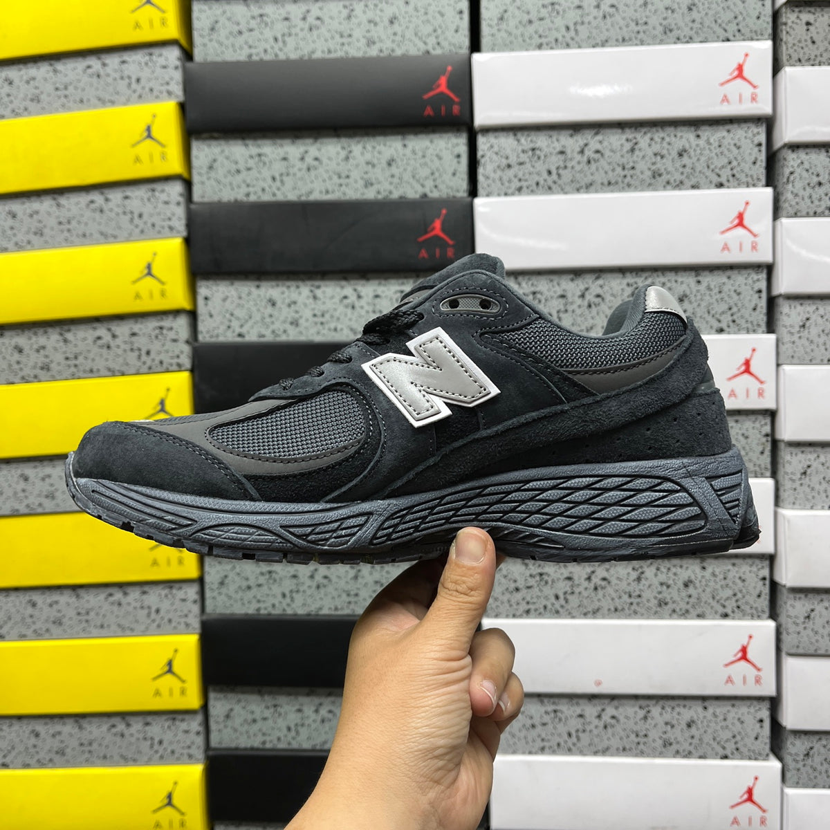 New Balance 2002R 'Gris Foncé Noir'