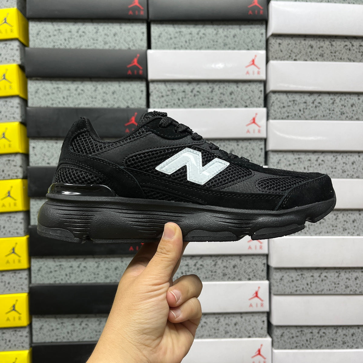 New Balance 603 'Noir Blanc'