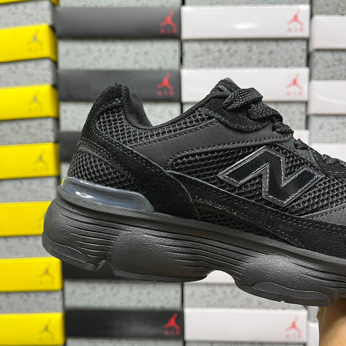 New Balance 603 'Noir Total'