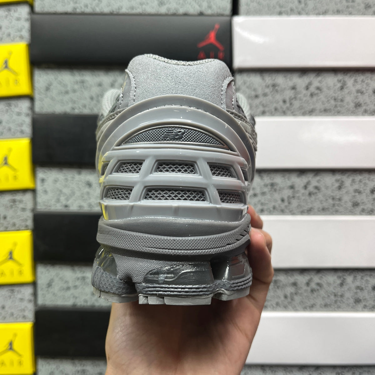 New Balance 1954 'Gris Argent'