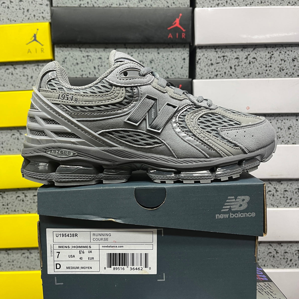 New Balance 1954 'Gris Argent'