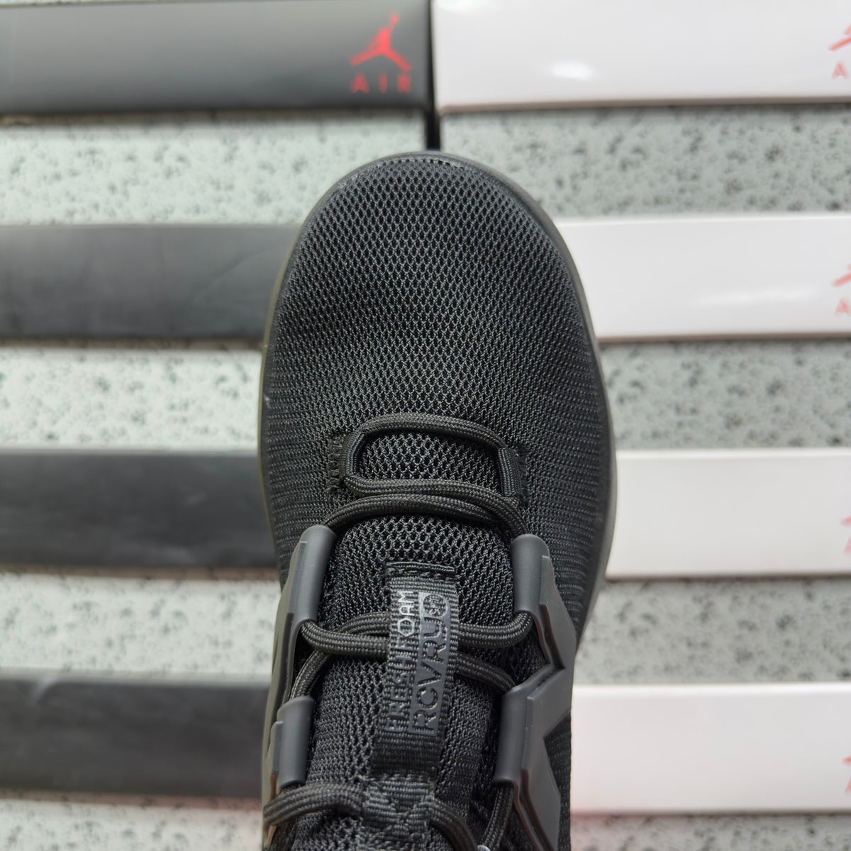 New Balance Fresh Foam RCVRY v4 'Noir'