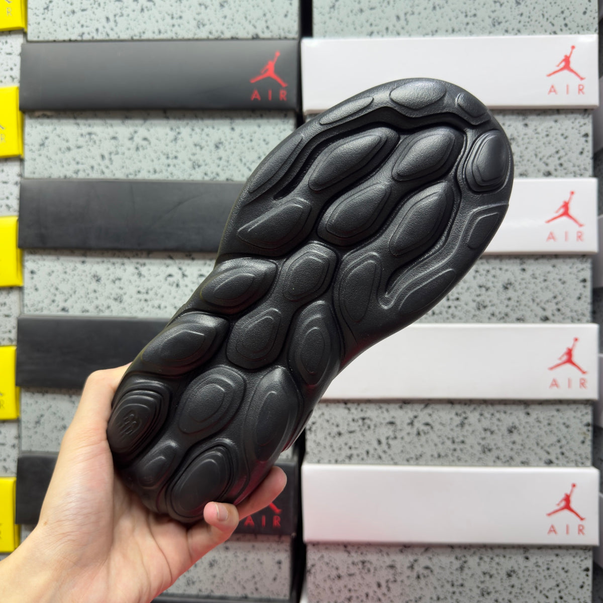 New Balance Fresh Foam RCVRY v4 'Noir'