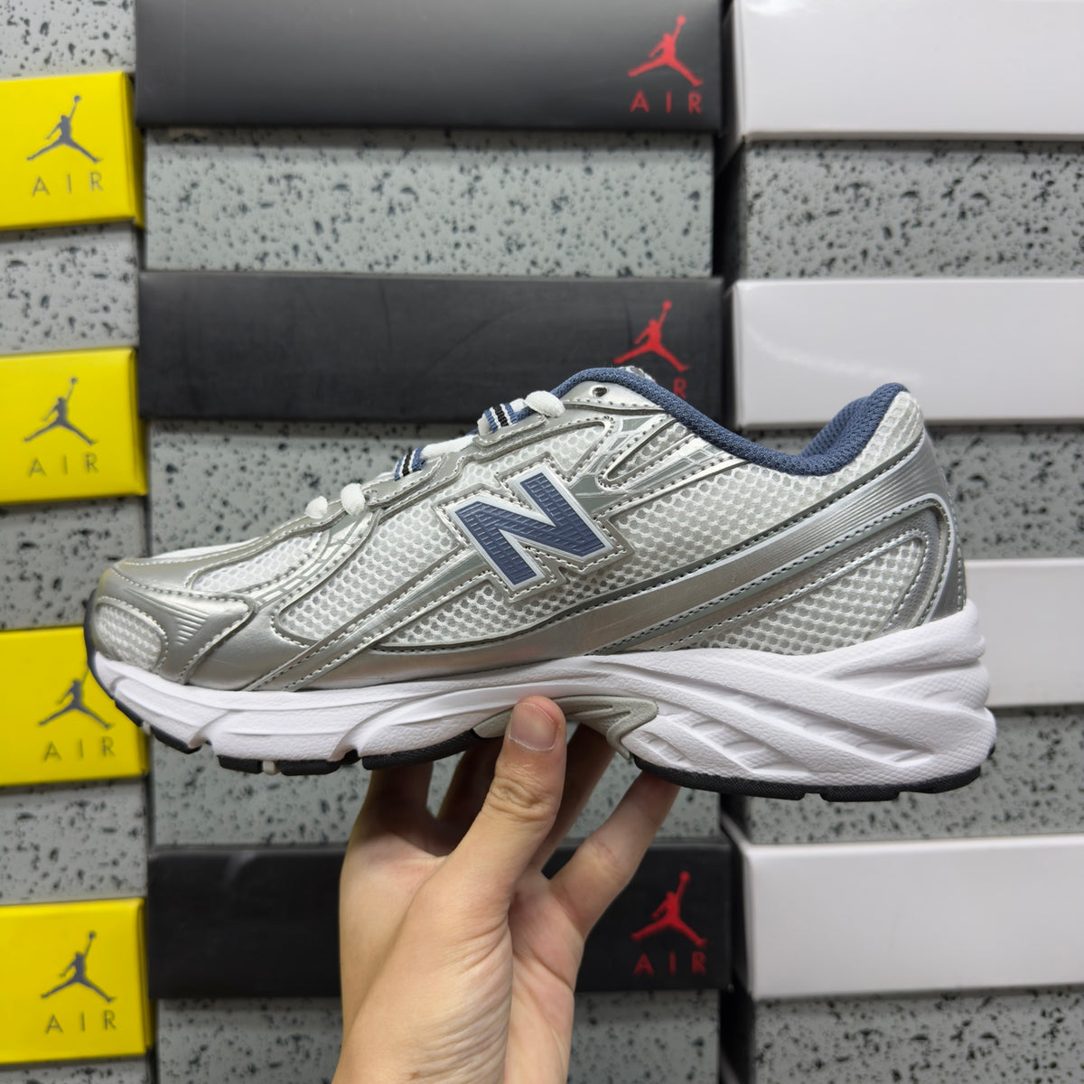 New Balance 740 'Argent Bleu'