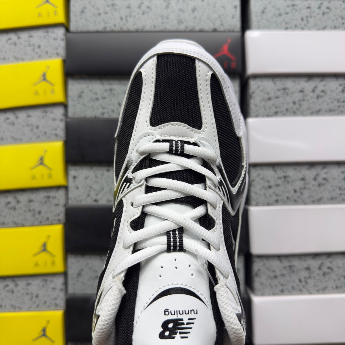New Balance 530 'Noir Argent Blanc'