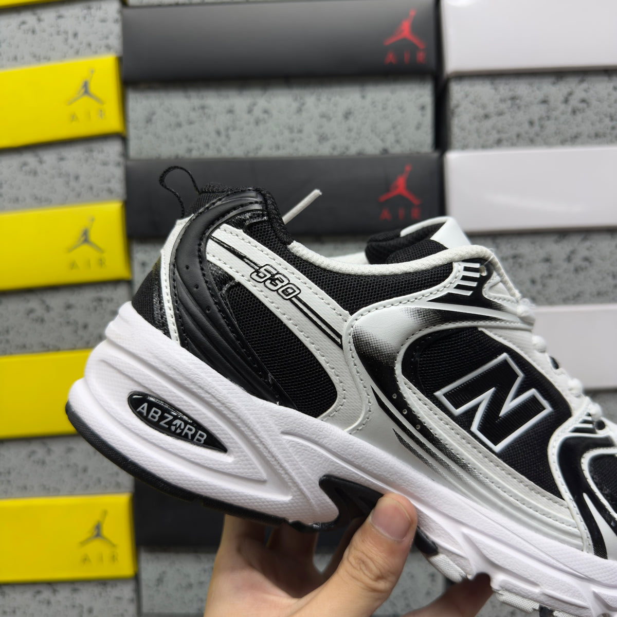New Balance 530 'Noir Argent Blanc'