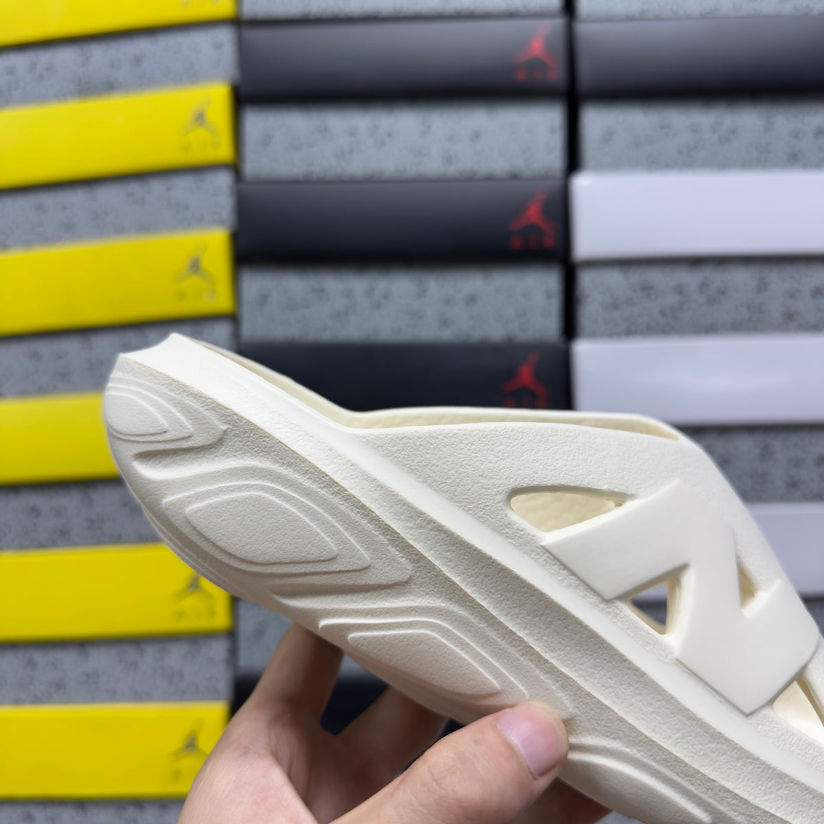 New Balance Slide 'Blanc Cassé'