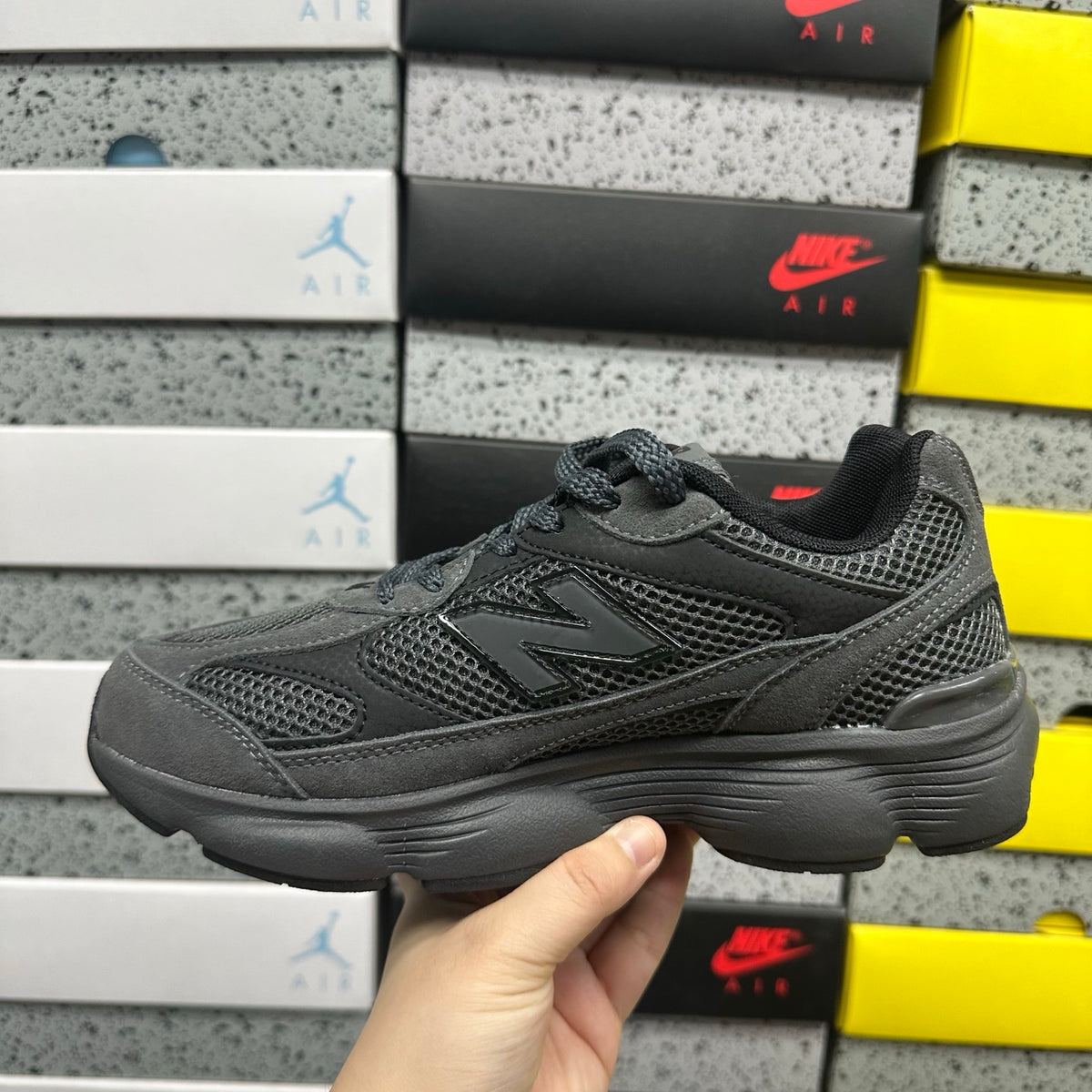 New Balance 603 'Gris Foncé'