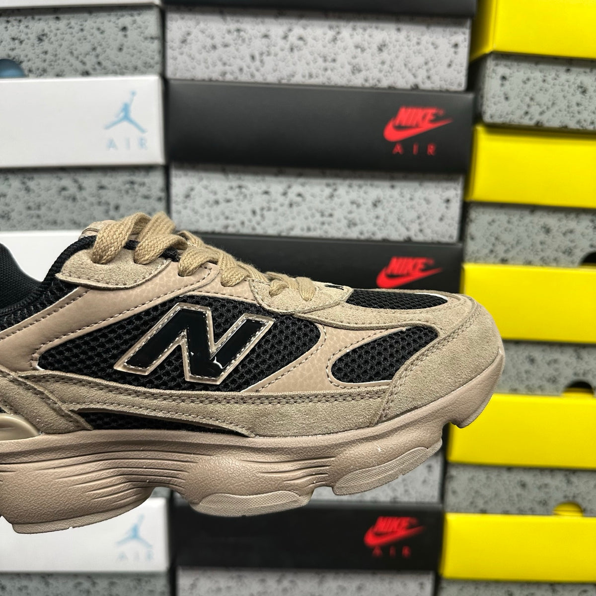 New Balance 603 'Beige Marron'