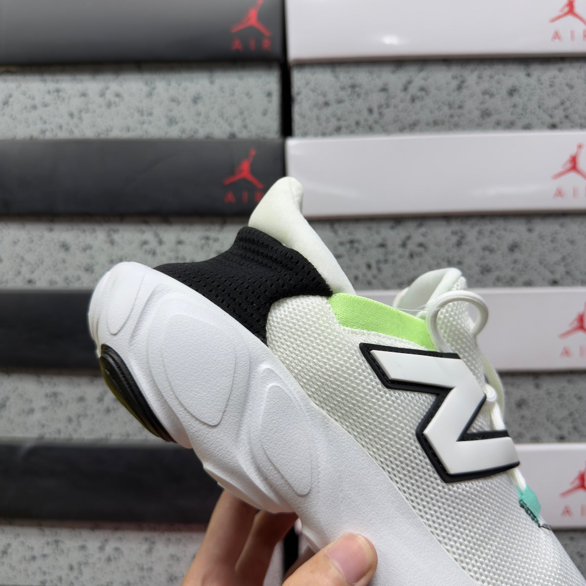 New Balance Fresh Foam RCVRY v4 'Blanc Vert Lime'