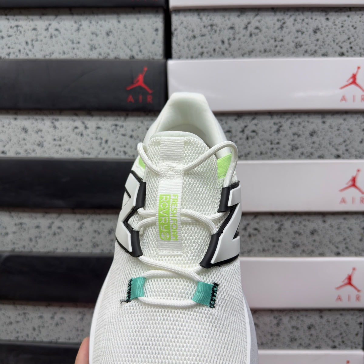 New Balance Fresh Foam RCVRY v4 'Blanc Vert Lime'