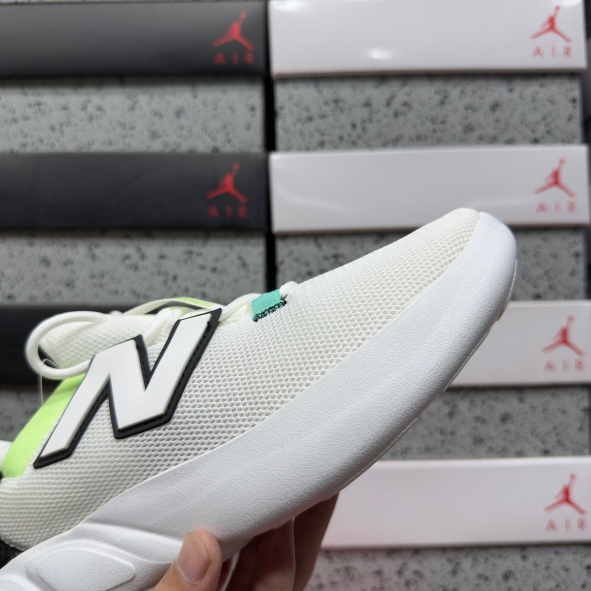 New Balance Fresh Foam RCVRY v4 'Blanc Vert Lime'