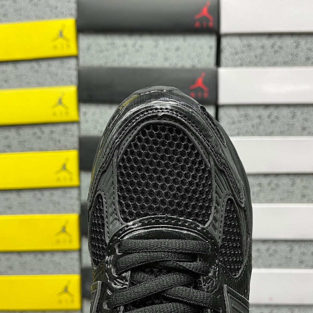New Balance 2010 'Noir Total'