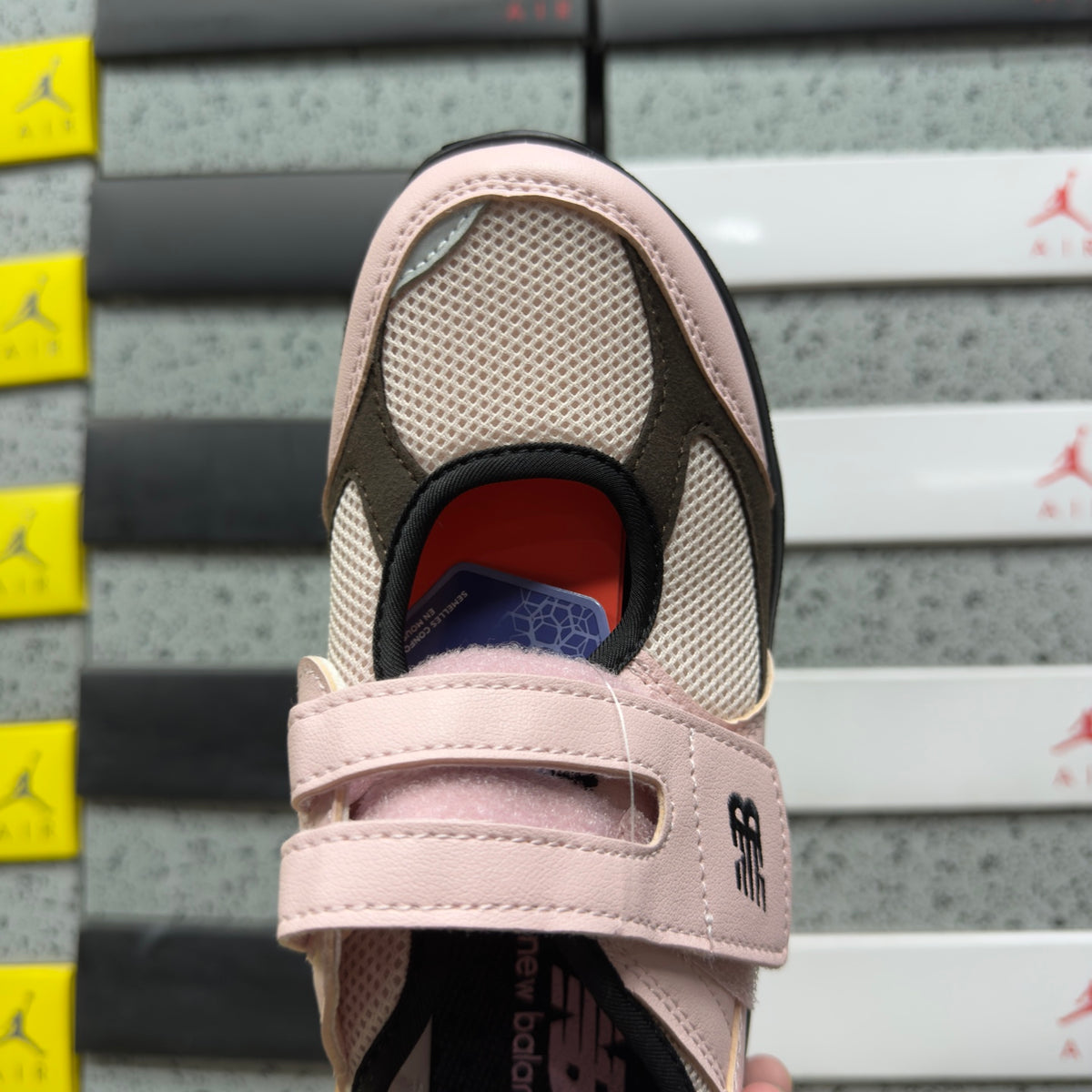 New Balance Flat Breeze 'Rose Noir'