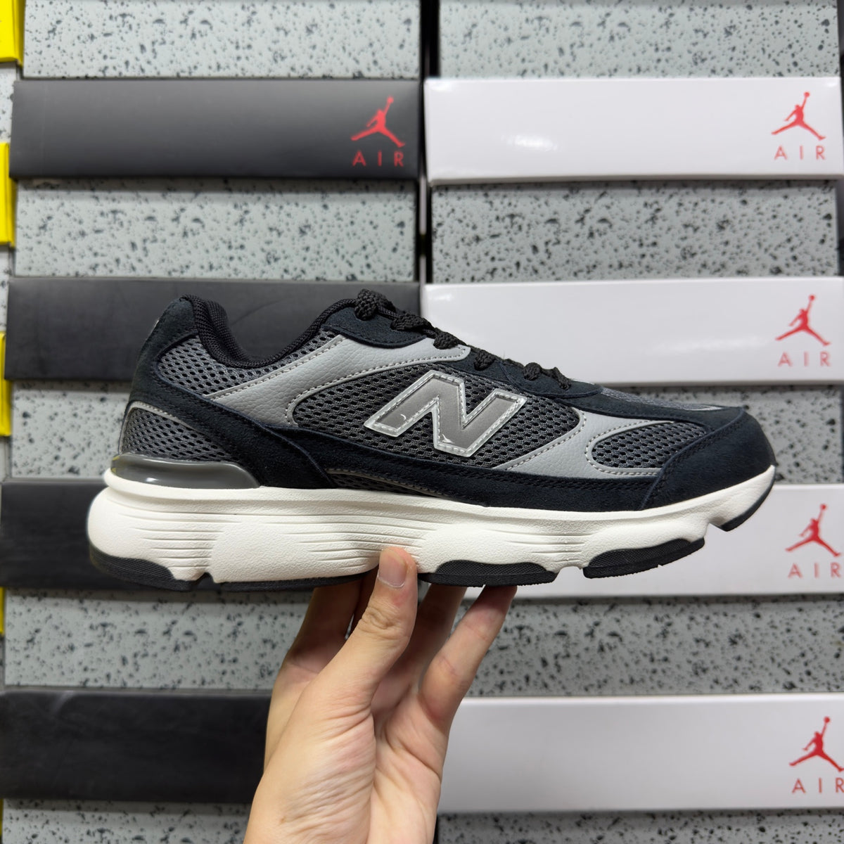 New Balance 603 'Noir Gris'