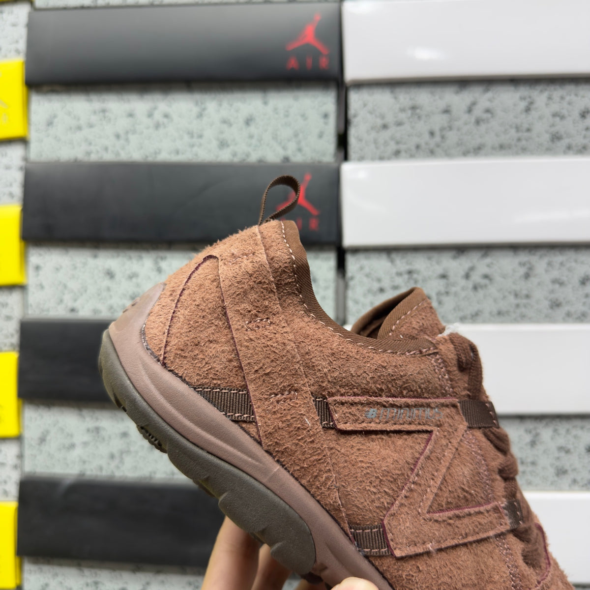 New Balance MT10 'Marron'