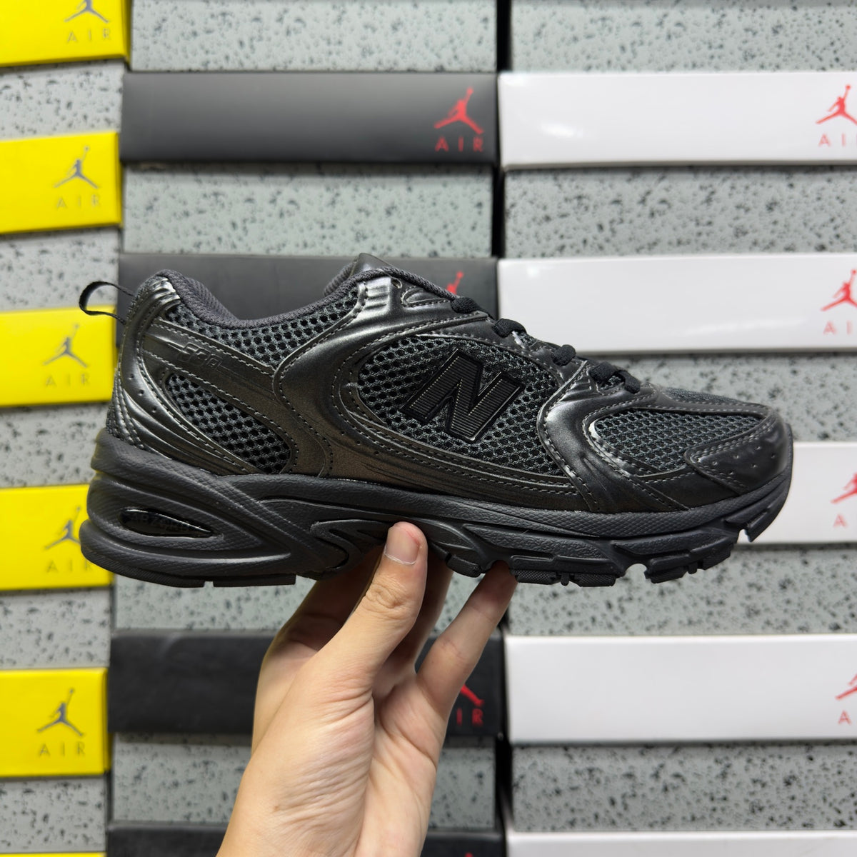 New Balance 530 'Noir Argent'