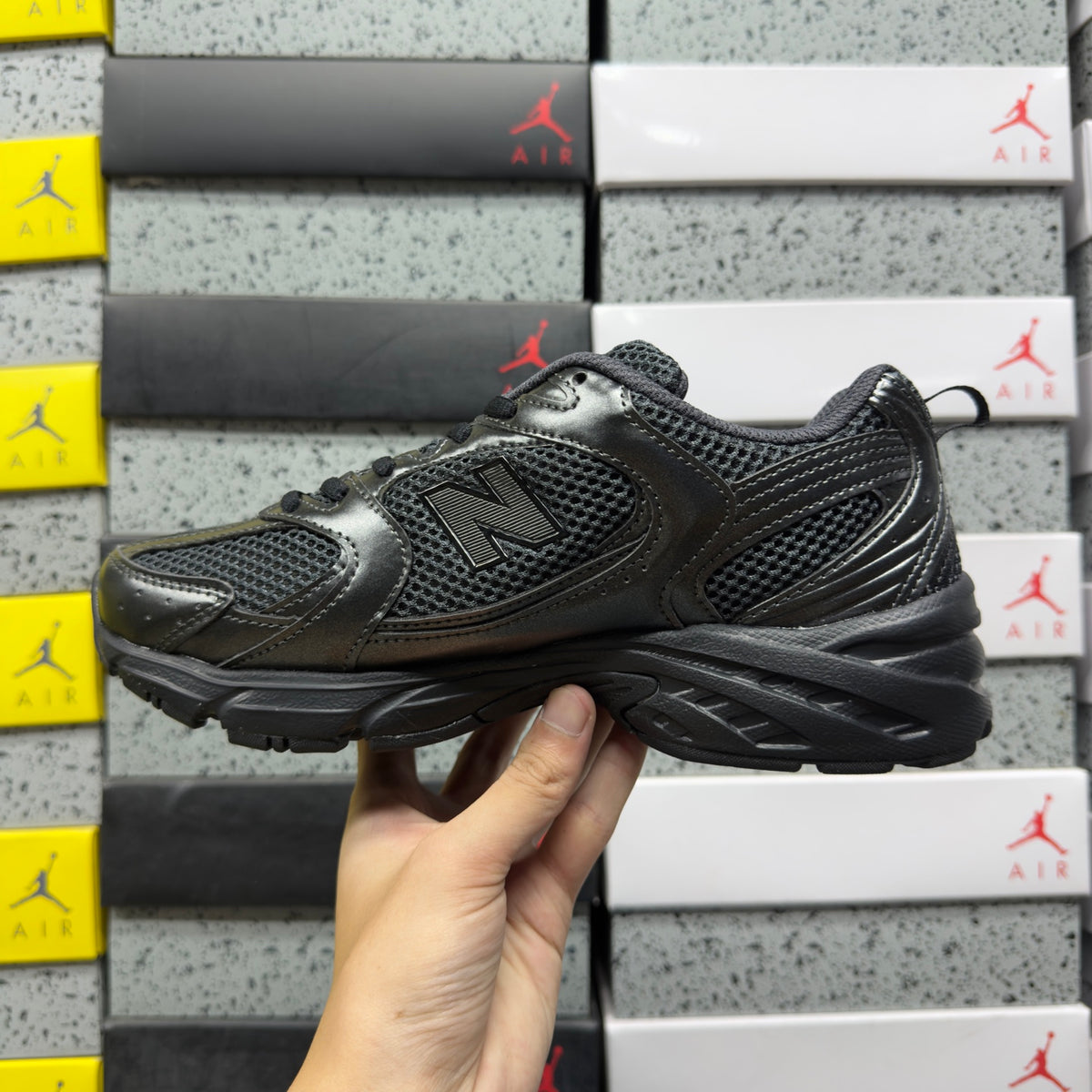 New Balance 530 'Noir Argent'