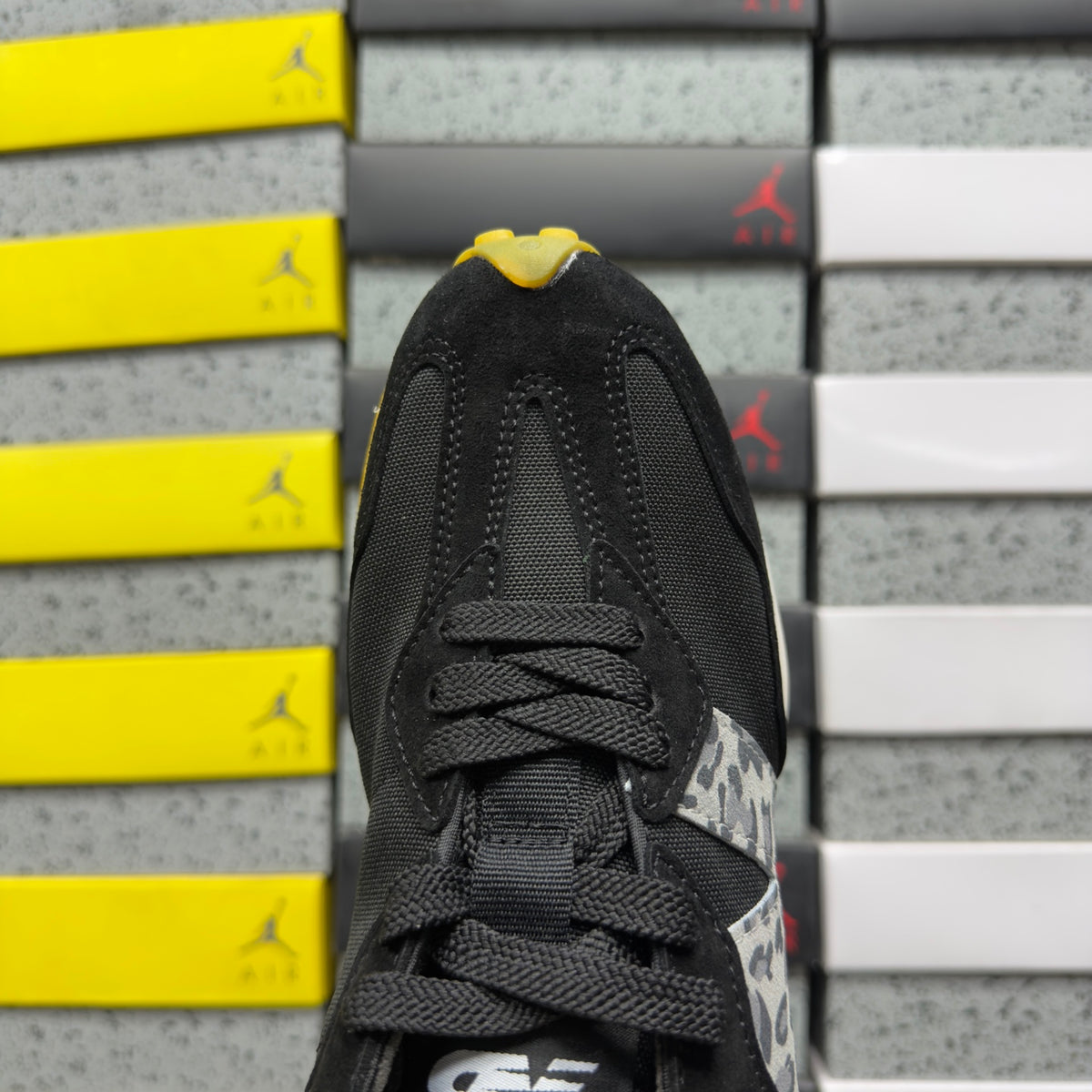 New Balance 327 'Noir Léopard'