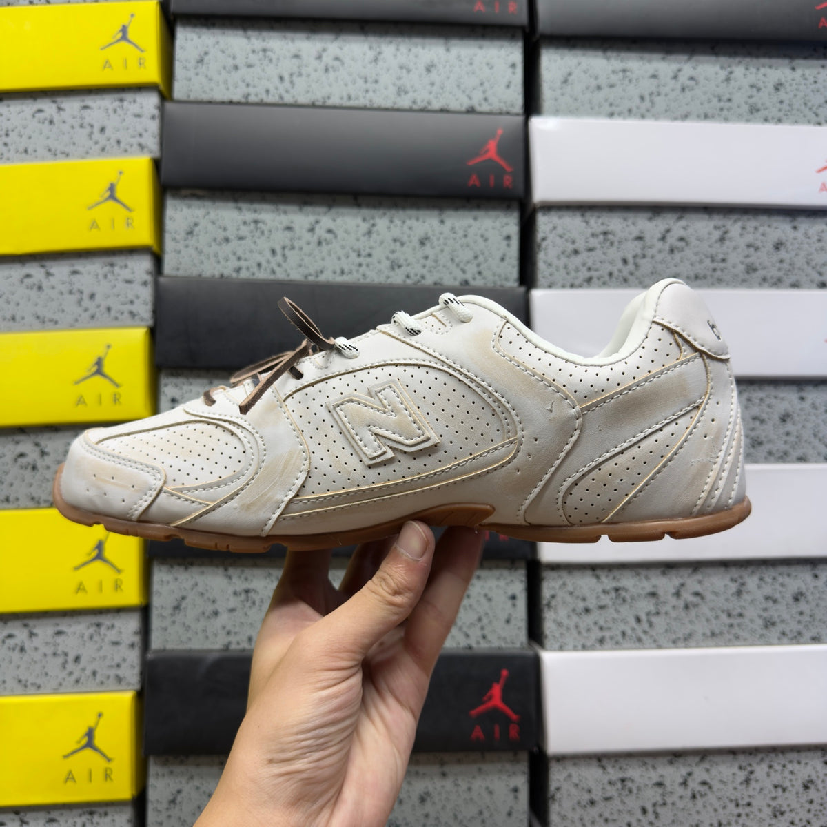 New Balance 1000 'Blanc Cassé'