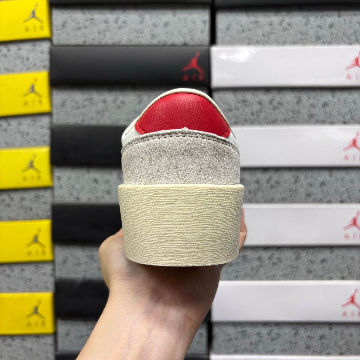 New Balance 750 'Blanc Rouge'