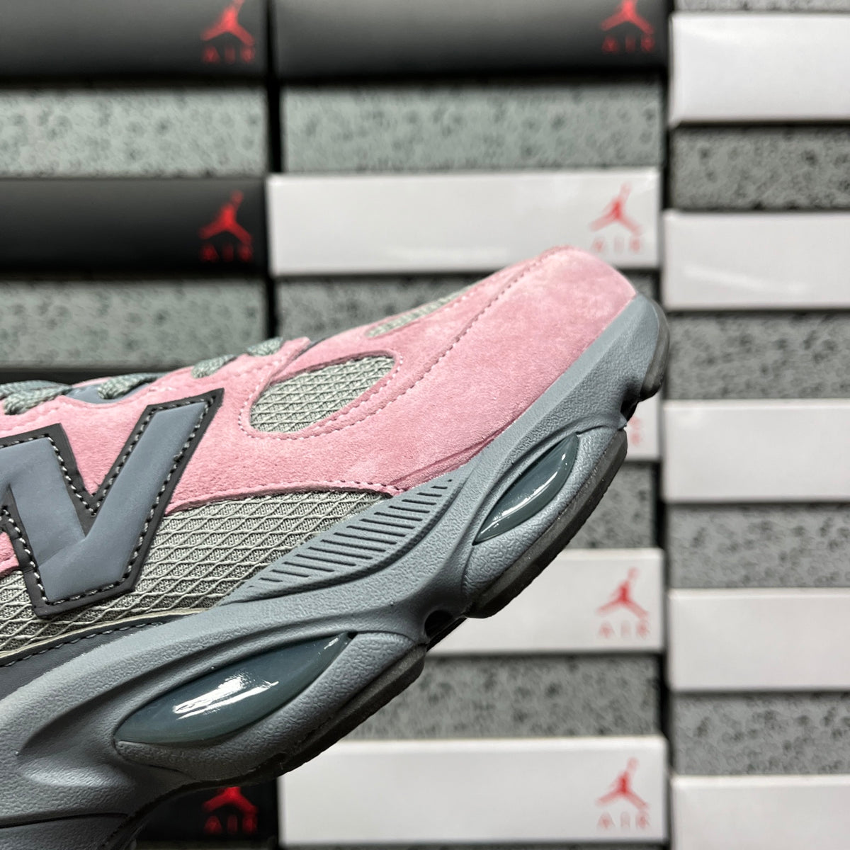New Balance 983 'Gris Rose'