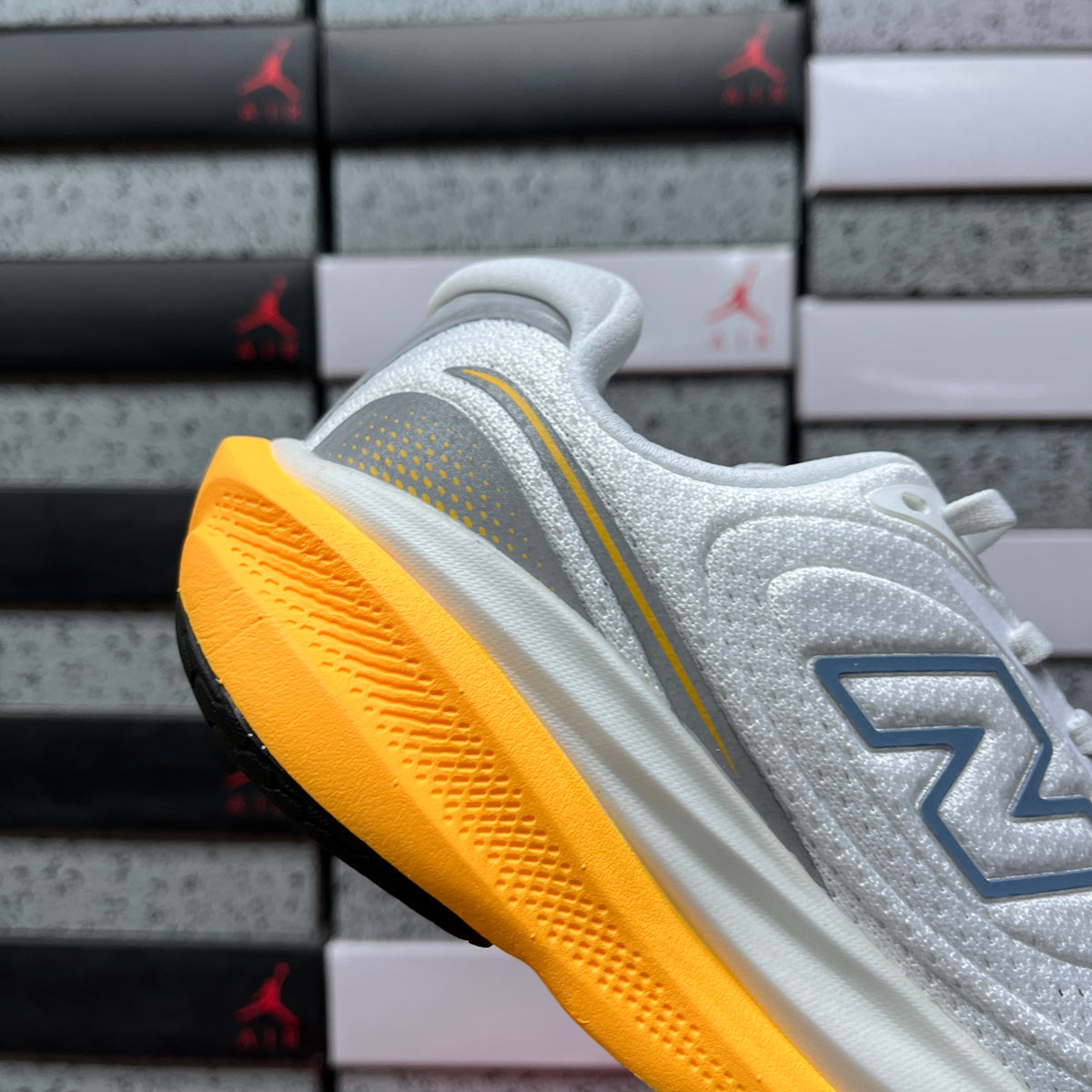 New Balance 1080 'Blanc Orange'