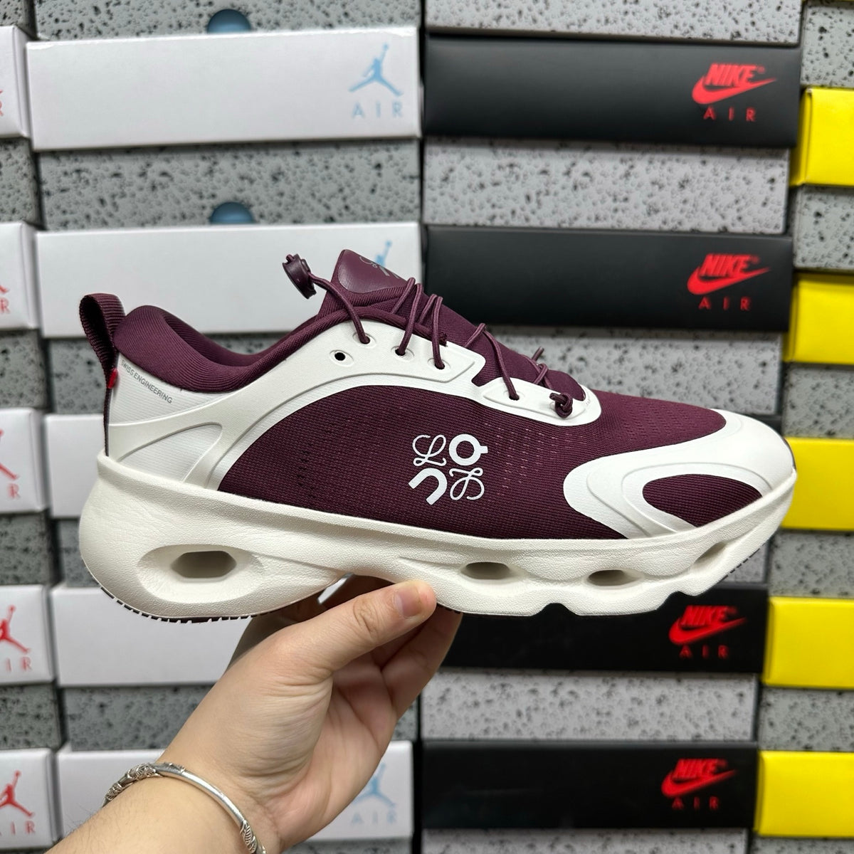 On x Loe. Cloudsolo 'Blanc Bordeaux' — vue 10
