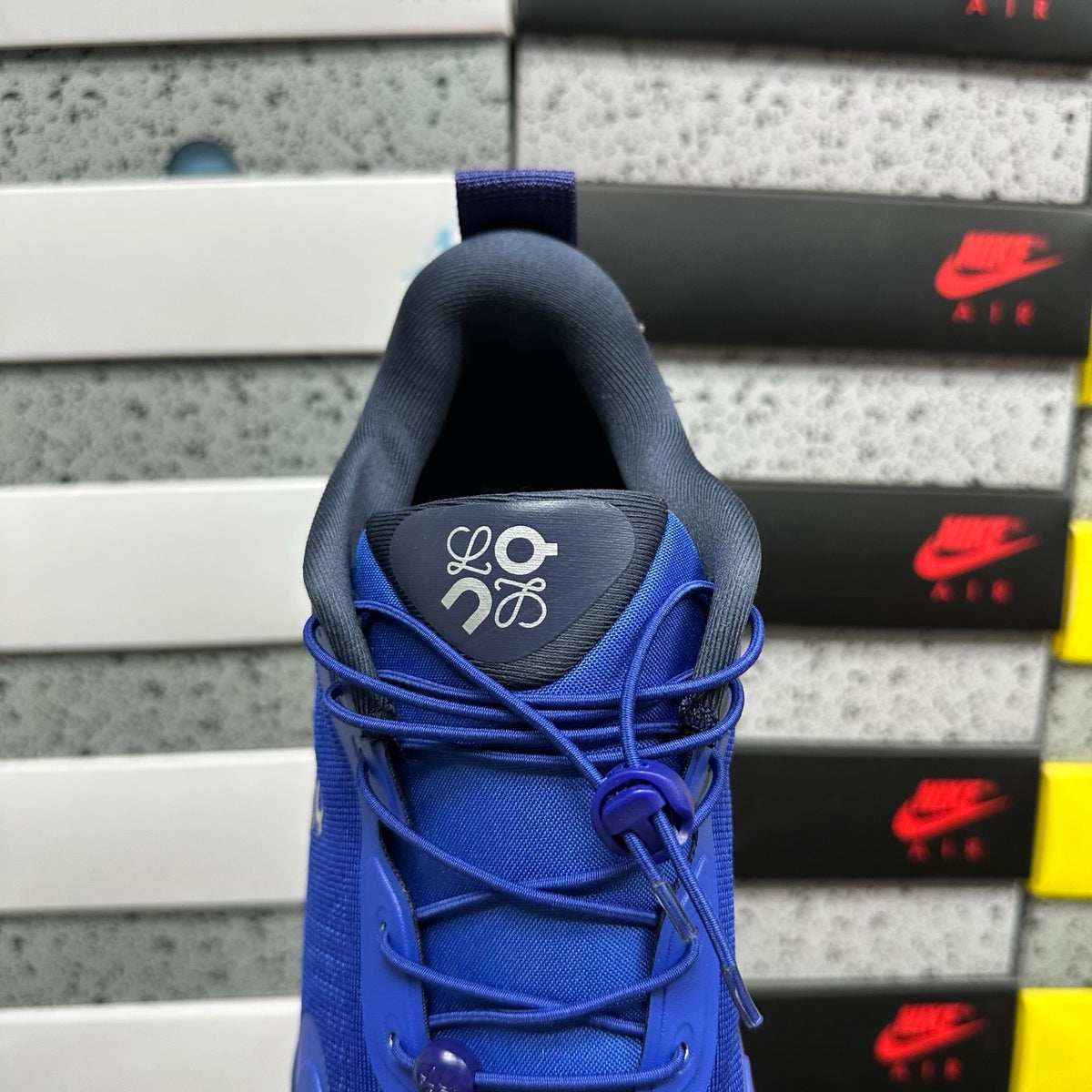 On x Loe. Cloudsolo 'Bleu Royal' — vue 4