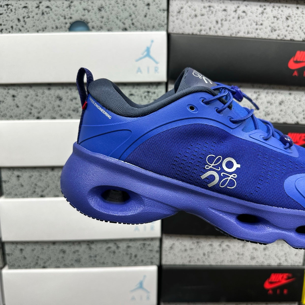 On x Loe. Cloudsolo 'Bleu Royal' — vue 5