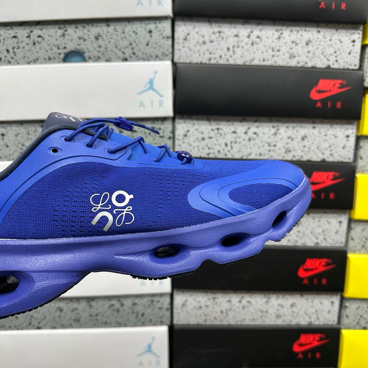 On x Loe. Cloudsolo 'Bleu Royal' — vue 6