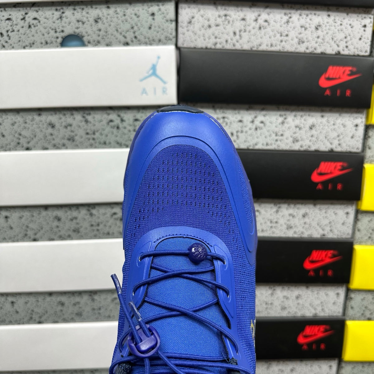 On x Loe. Cloudsolo 'Bleu Royal' — vue 7