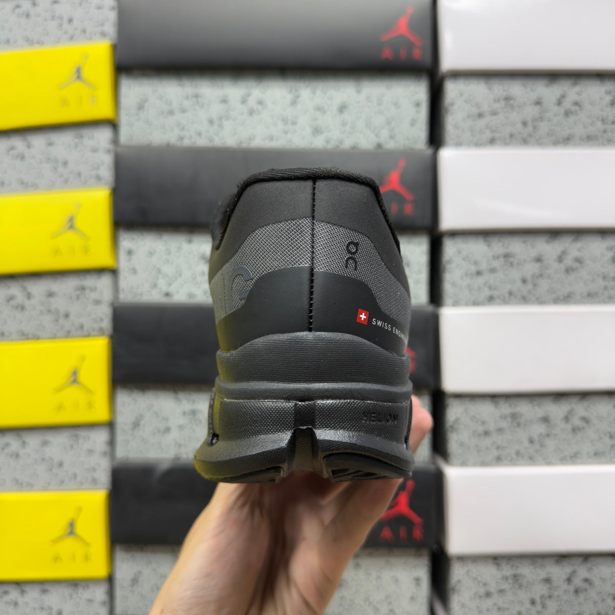 On Cloudflow 5 'Noir Total' — vue 3