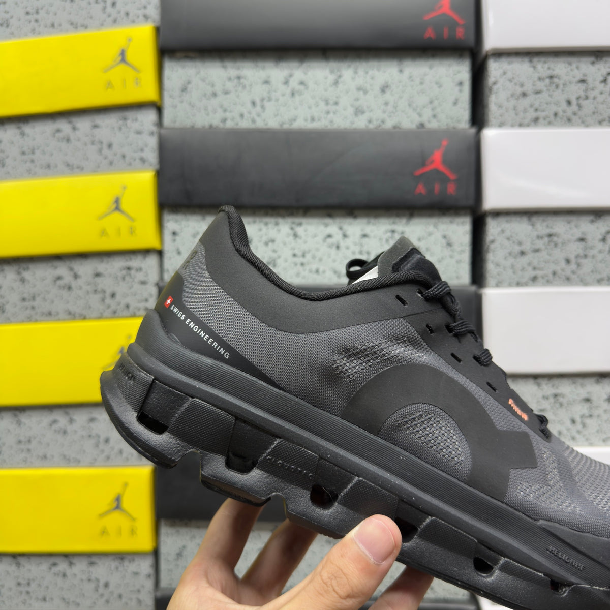 On Cloudflow 5 'Noir Total' — vue 7