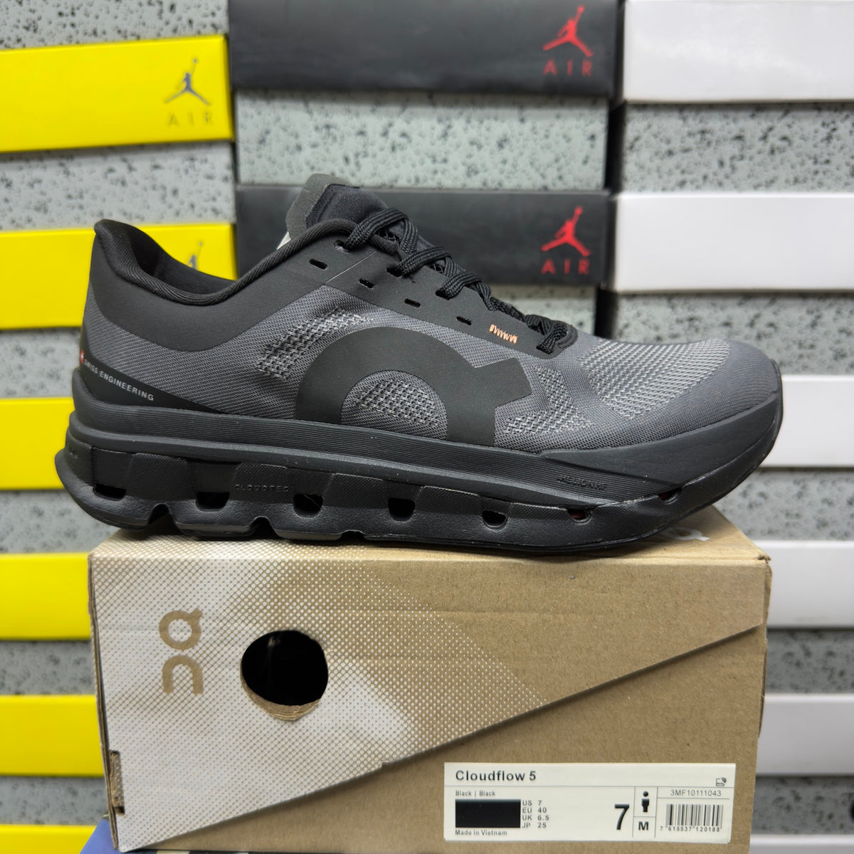 On Cloudflow 5 'Noir Total' — vue 9