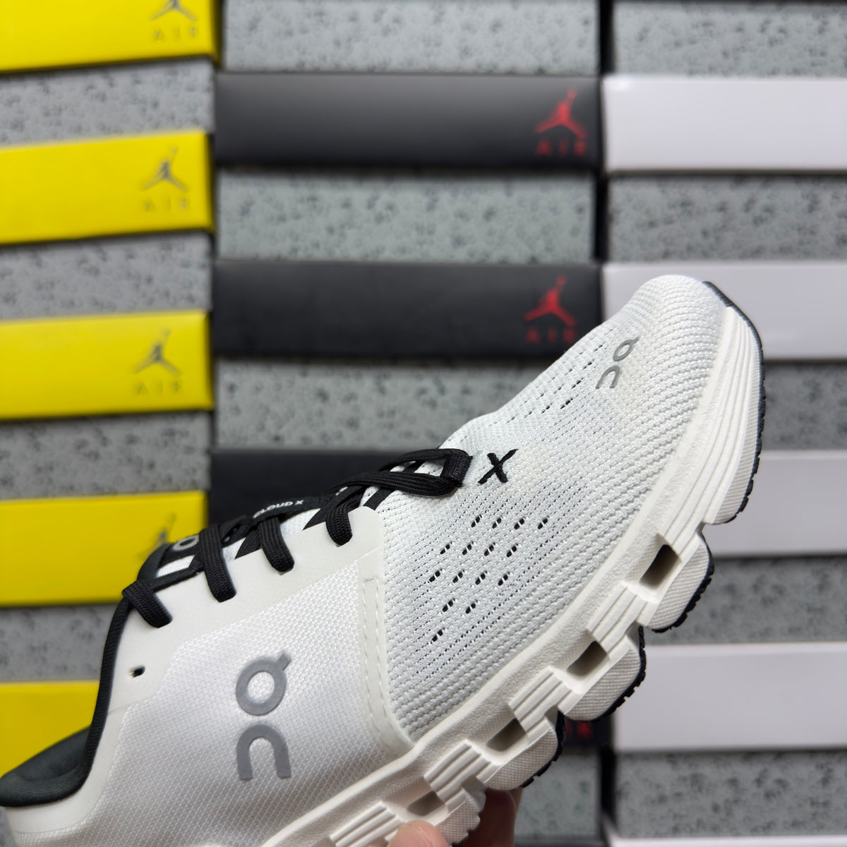 On Cloud X 4 'Blanc Noir' — vue 8