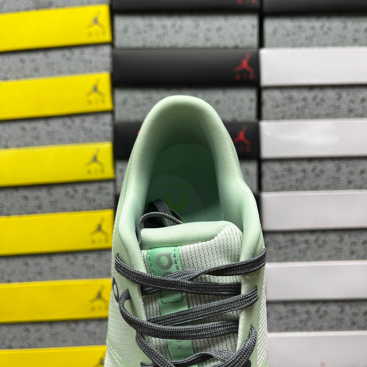 On Cloud X 4 'Vert Menthe' — vue 5