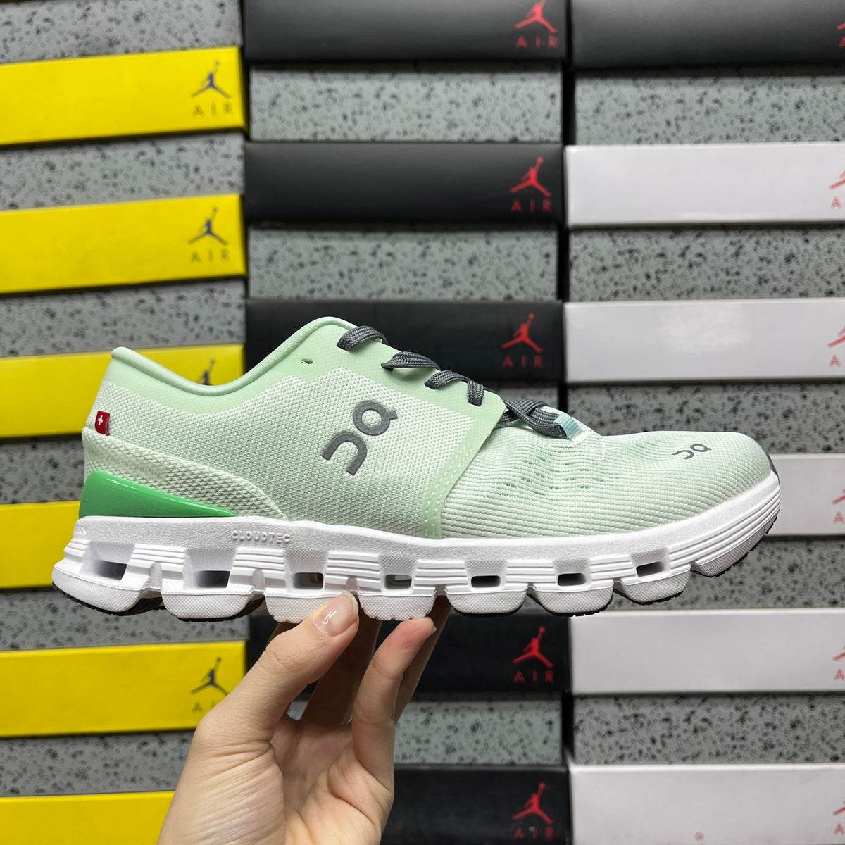 On Cloud X 4 'Vert Menthe' — vue 9