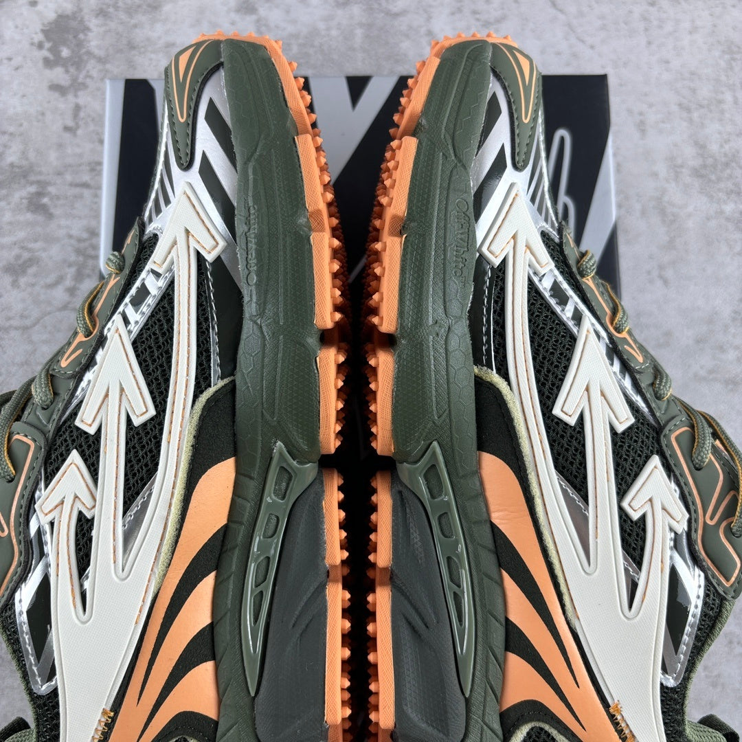 Off-White Be Right Back 'Orange Marron Noir'