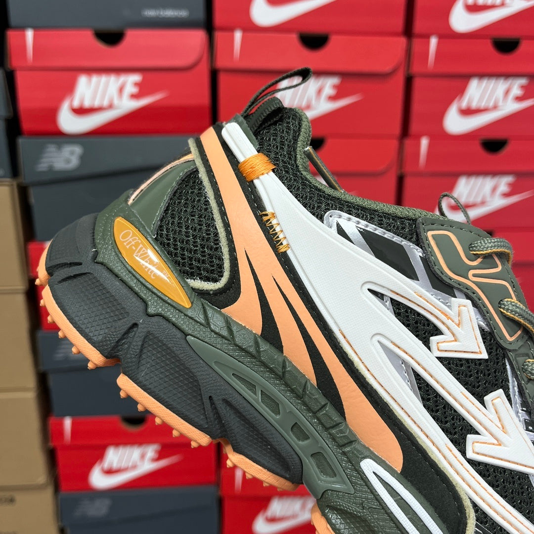 Off-White Be Right Back 'Orange Marron Noir'